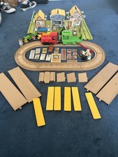 Richard Scarry Puzzle Town 1976 Playskool Vintage Retro Toy Train Cars Figures