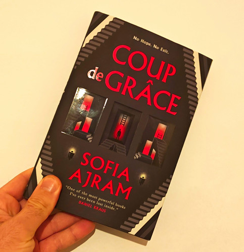 Titan books coup grâce - titan,