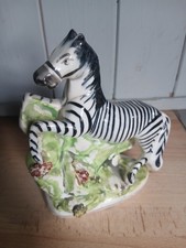 Antique 19C STAFFORDSHIRE rare