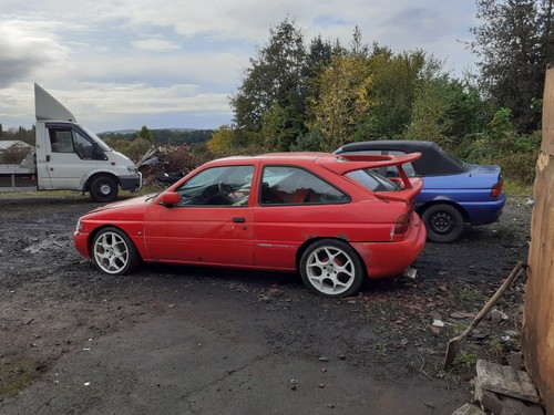 Ford escort inch - 17,