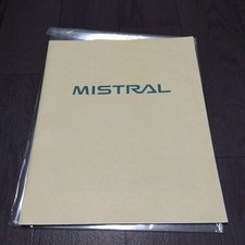 Nissan Mistral Catalog 1a