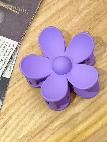 Flower hair claw - claw, clips