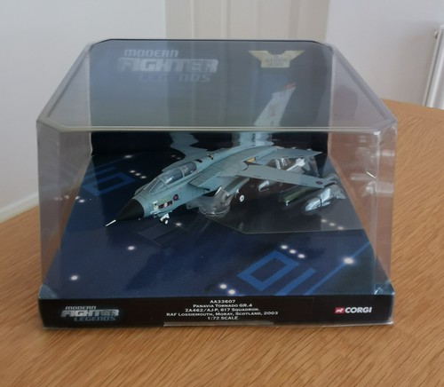 Corgi aa33607 panavia - corgi,