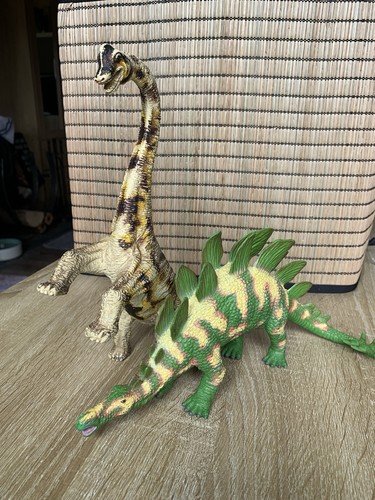 Aaa elc dinosaurs - aaa,