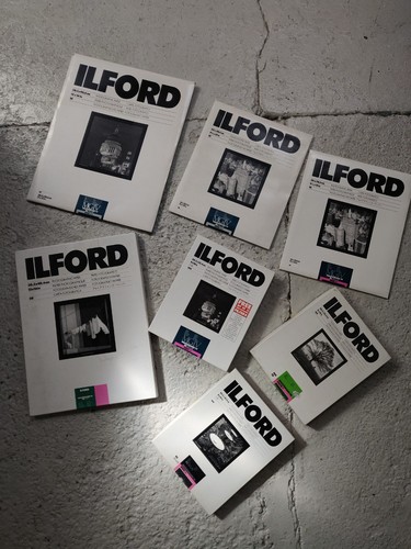 Lot vintage ilford - black, and