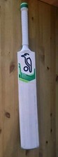 kookaburra kahuna 7.0 Junior cricket bat