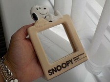 Rare Cute Vintage 1958 Ceramic Snoopy Free Standing Mirror