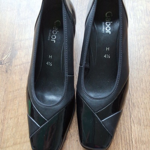 Ladies size 5 - 4.5, black