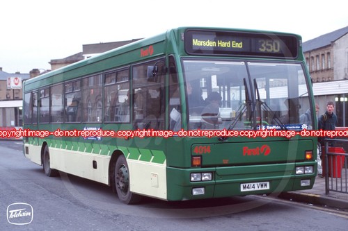 Bus photo first huddersfield - first,