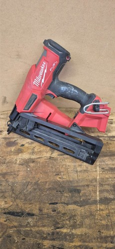 Milwaukee m18fn16ga 18v 16 - m18fn16ga-0x,