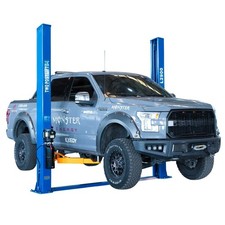 XK L2900 Two Post 9000LB