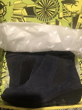 Fly London Navy Oil Suede Ankle Boots Size 6 In Box