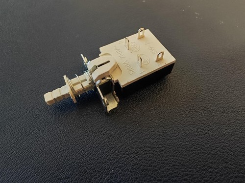 Nad 3020 power switch - nad,