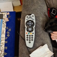 GENUINE Sky + Plus Remote Control URC 1650-04 R02 3RC32C-1092 Sky + REV 8