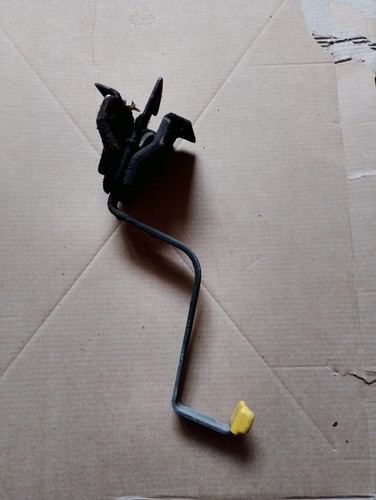 Bonnet catch release - mg,