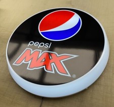 PEPSI MAX  illuminated wall