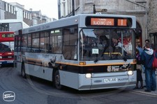Bus Photo - Thames Transit L711JUD Dennis Dart Plaxton
