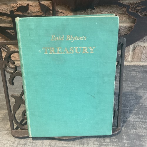 Enid blyton treasury - enid,
