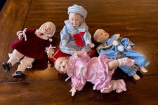 Lot of 4 Ashton-Drake dolls -
