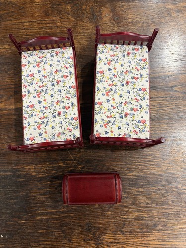 Vintage dolls house - vintage,