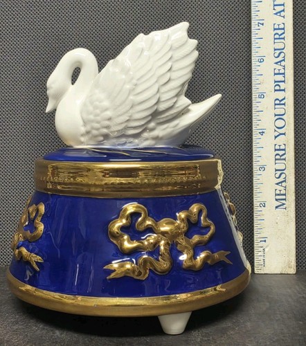 Vtg teleflora porcelain swan - vtg,