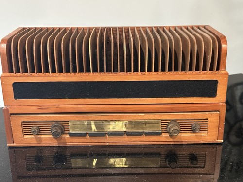 Vintage style wooden radio - wooden,