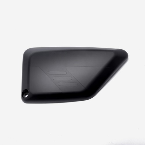 Left side panel - black, for