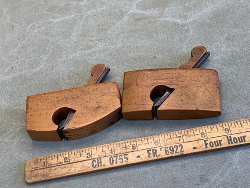 Nice pair boxwood - pair,