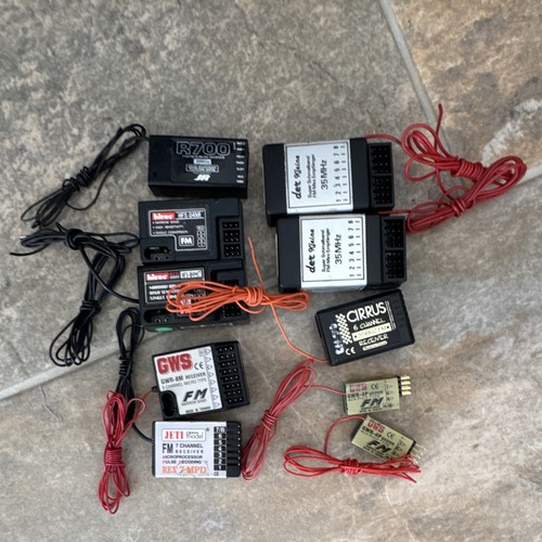 Job lot receivers 35mhz - job,