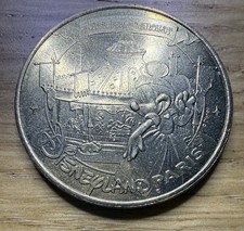 2012 Disneyland Paris Minnie