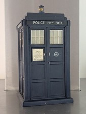 11th Doctor Who TARDIS White