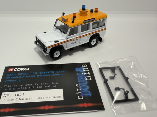 Corgi 999 landrover defender - landrover,