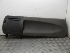 Nissan Elgrand Left Passenger