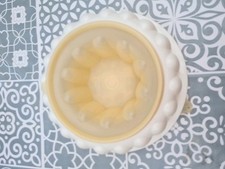 TUPPERWARE 2 PIECE JELLY BLANCMANGE Mould.  Vintage very good condition. 