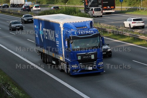 Truck photo man - tgx, tarpaulin