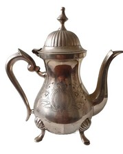 MIDDLE EASTERN VINTAGE ANTIQUE