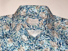 ETERNA  Mens Short Sleeved  Shirt in Blue / Multi Floral Design Size 17.5 (XL)