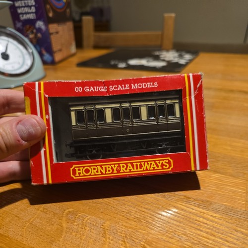 Hornby r445 gwr wheel coach - r445,