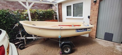 10ft fibreglass dinghy tender
