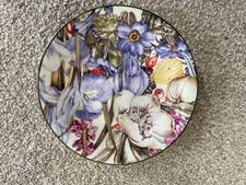 Royal Kendal Sheila Mannes -