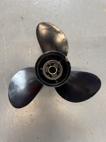 Yamaha outboard propeller - outboard,