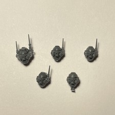 5x Space Marine Infiltrator