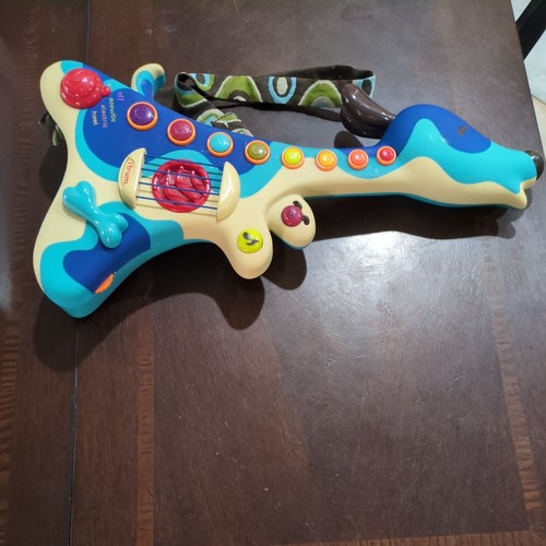 Woofer hound dog guitar - woofer, toys