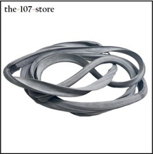 Mercedes-Benz W123 Limousine And C123 Coupe Trunk Seal In Original Quality