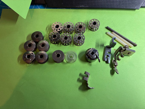 Vintage sewing machine lot - vintage,