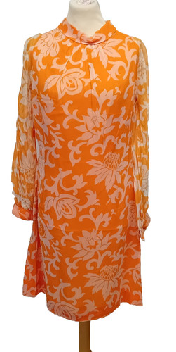 Vintage cresta size women - vintage,