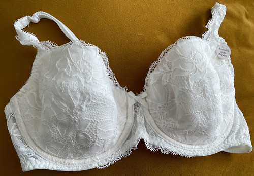 White lacy underwired - tu,
