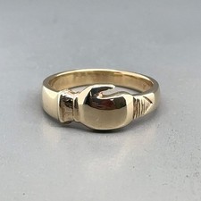 9ct Yellow Gold Boxing Glove Ring - Size K