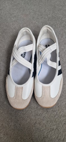 Adidas women barreda - women's, mary