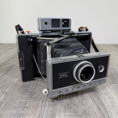 Polaroid automatic 250 land - polaroid,